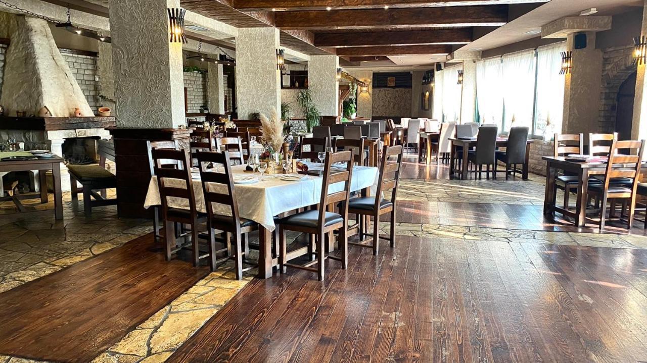 Hotel Olimpija Plus Herceg Novi Esterno foto