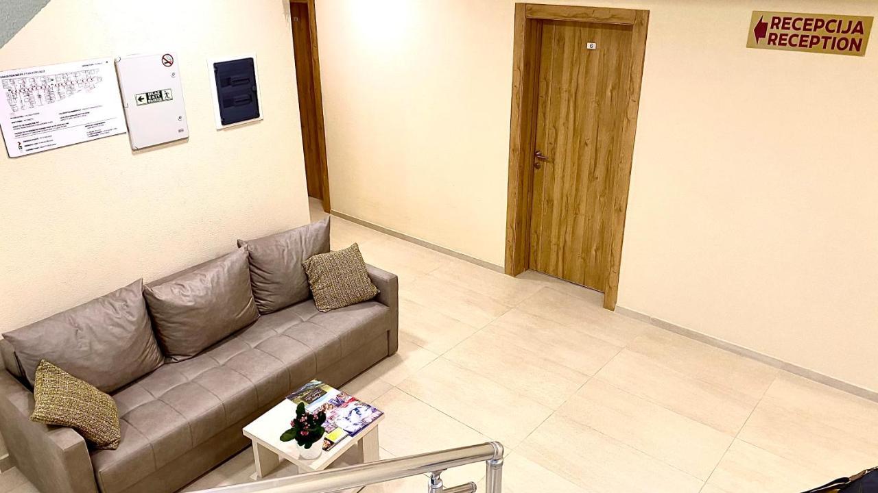 Hotel Olimpija Plus Herceg Novi Esterno foto
