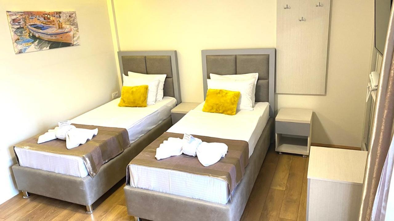 Hotel Olimpija Plus Herceg Novi Esterno foto