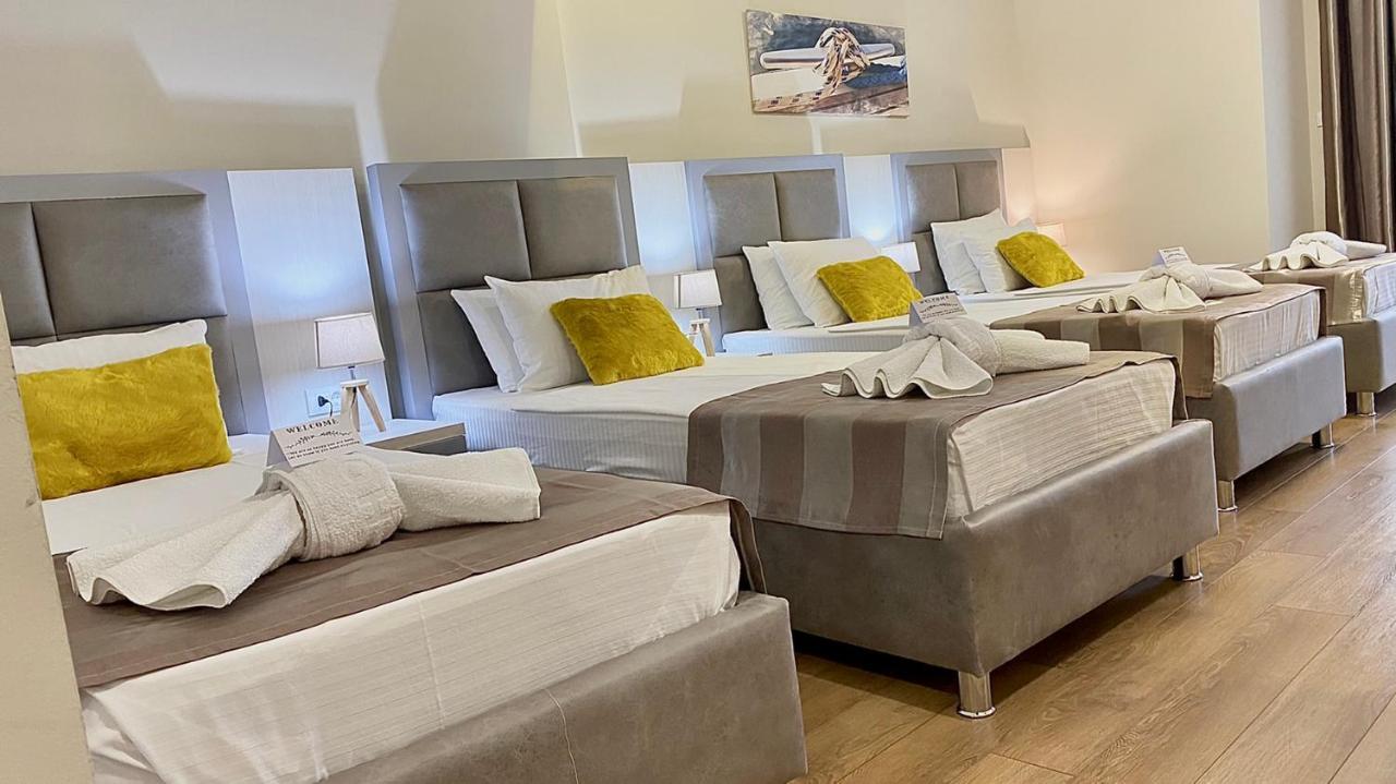 Hotel Olimpija Plus Herceg Novi Esterno foto