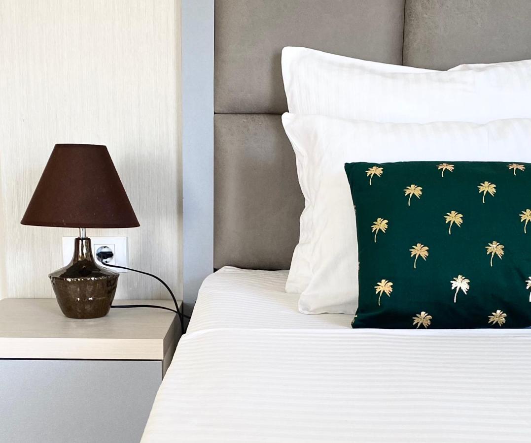 Hotel Olimpija Plus Herceg Novi Esterno foto