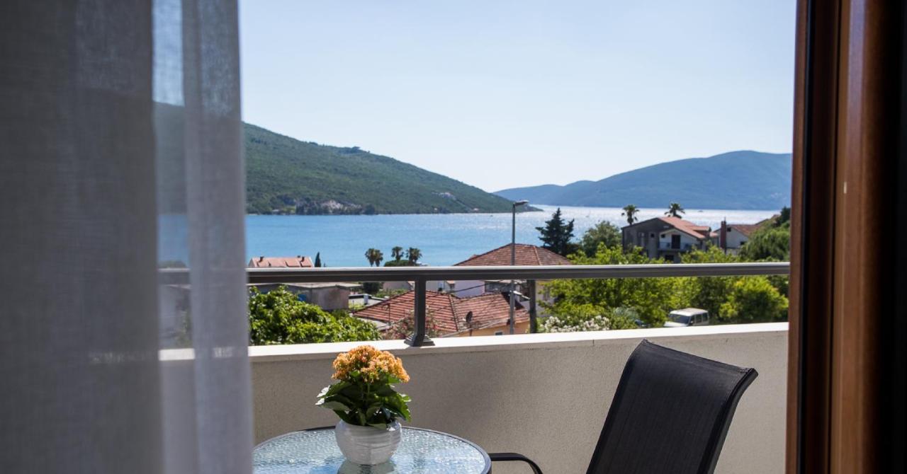 Hotel Olimpija Plus Herceg Novi Esterno foto