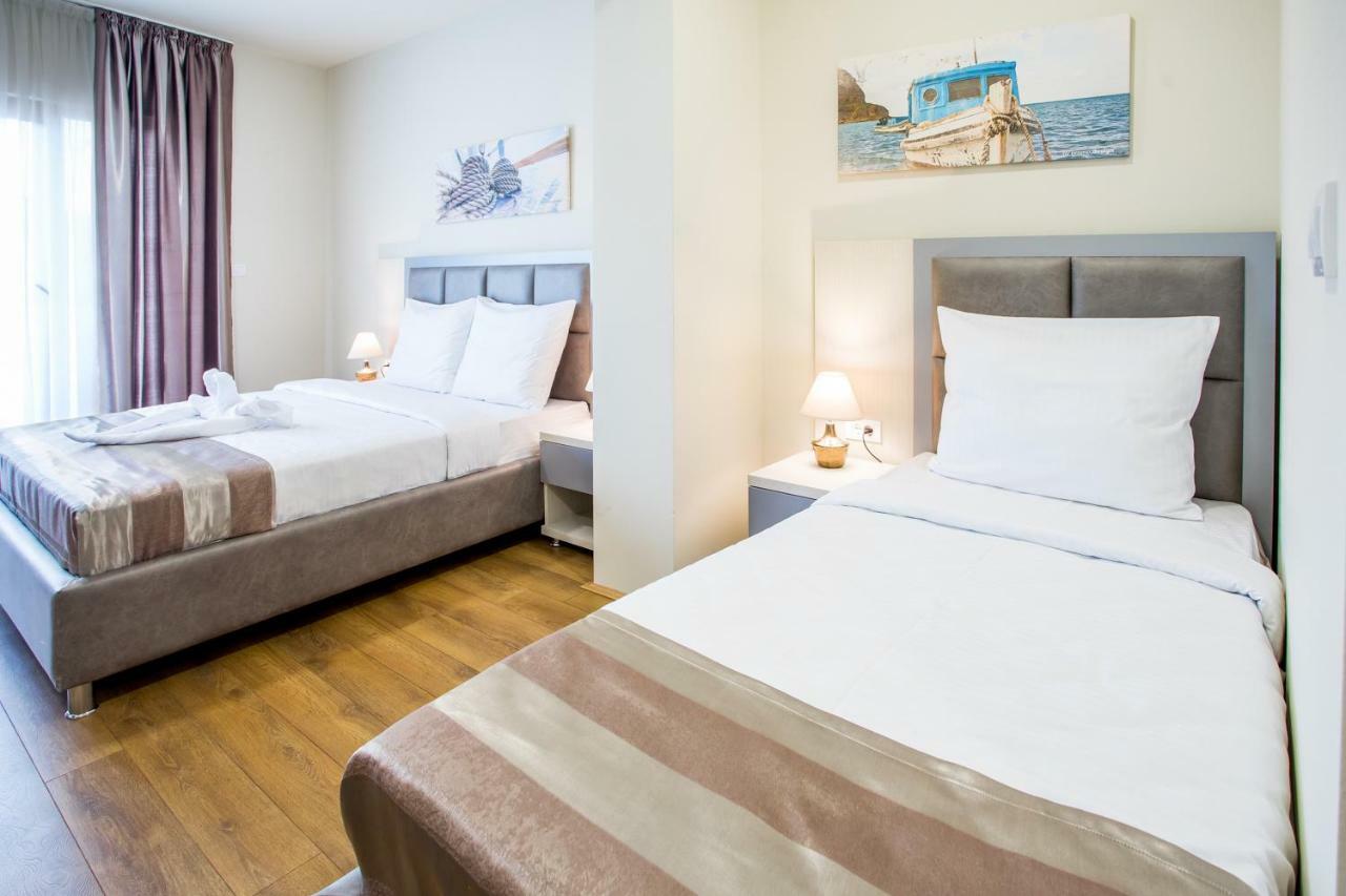 Hotel Olimpija Plus Herceg Novi Esterno foto