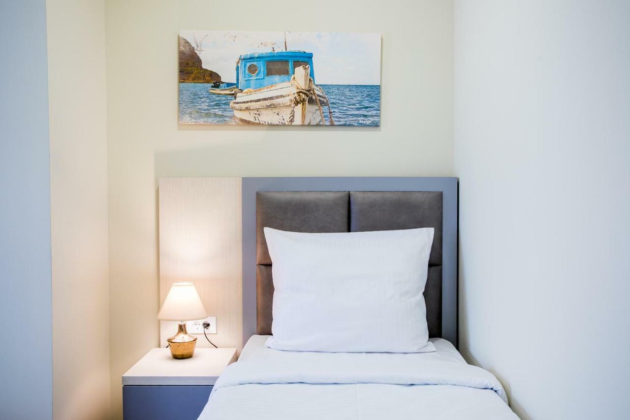 Hotel Olimpija Plus Herceg Novi Esterno foto
