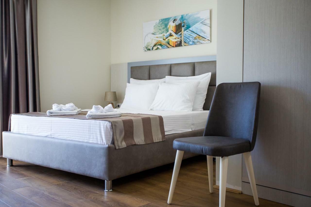 Hotel Olimpija Plus Herceg Novi Esterno foto