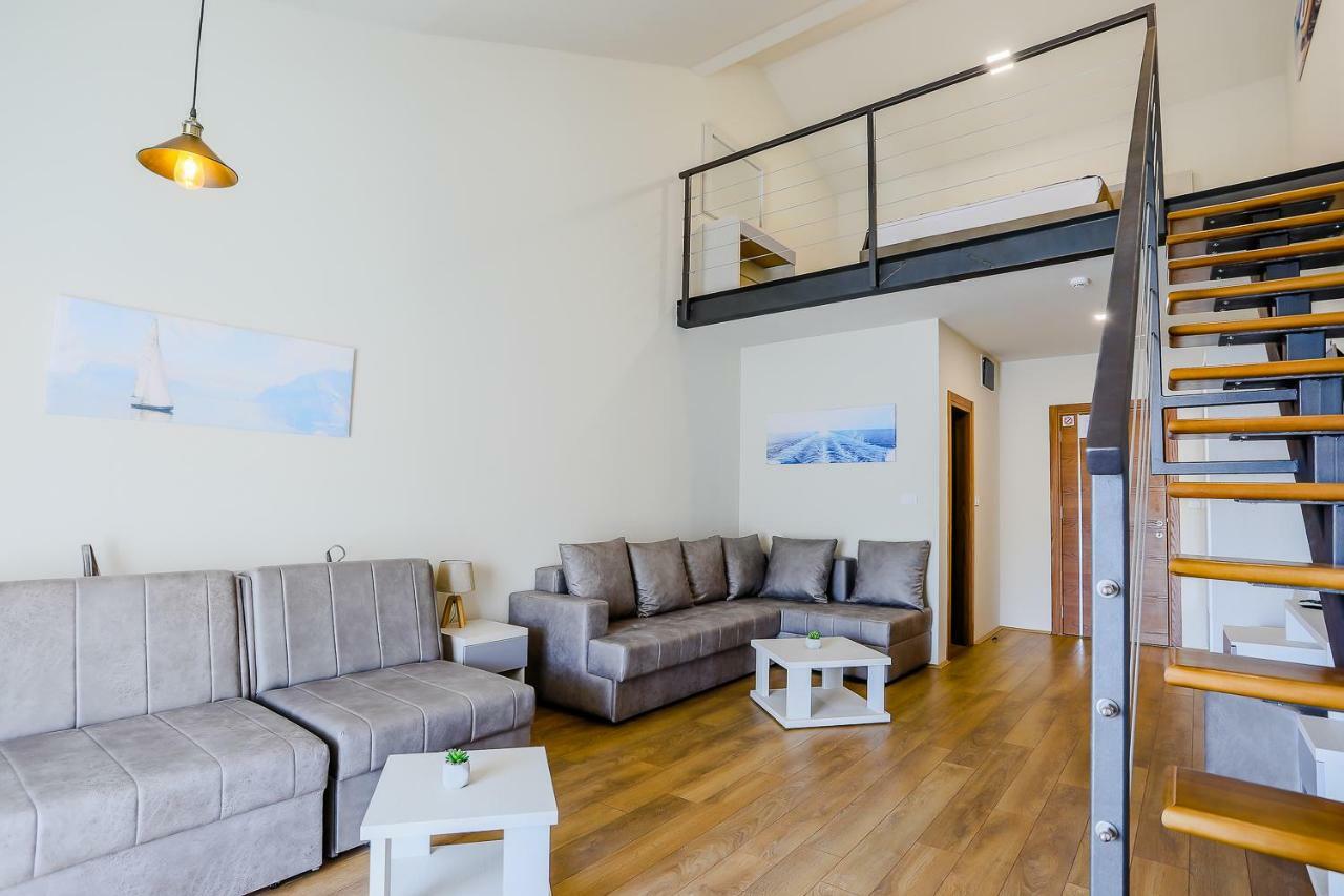 Hotel Olimpija Plus Herceg Novi Esterno foto